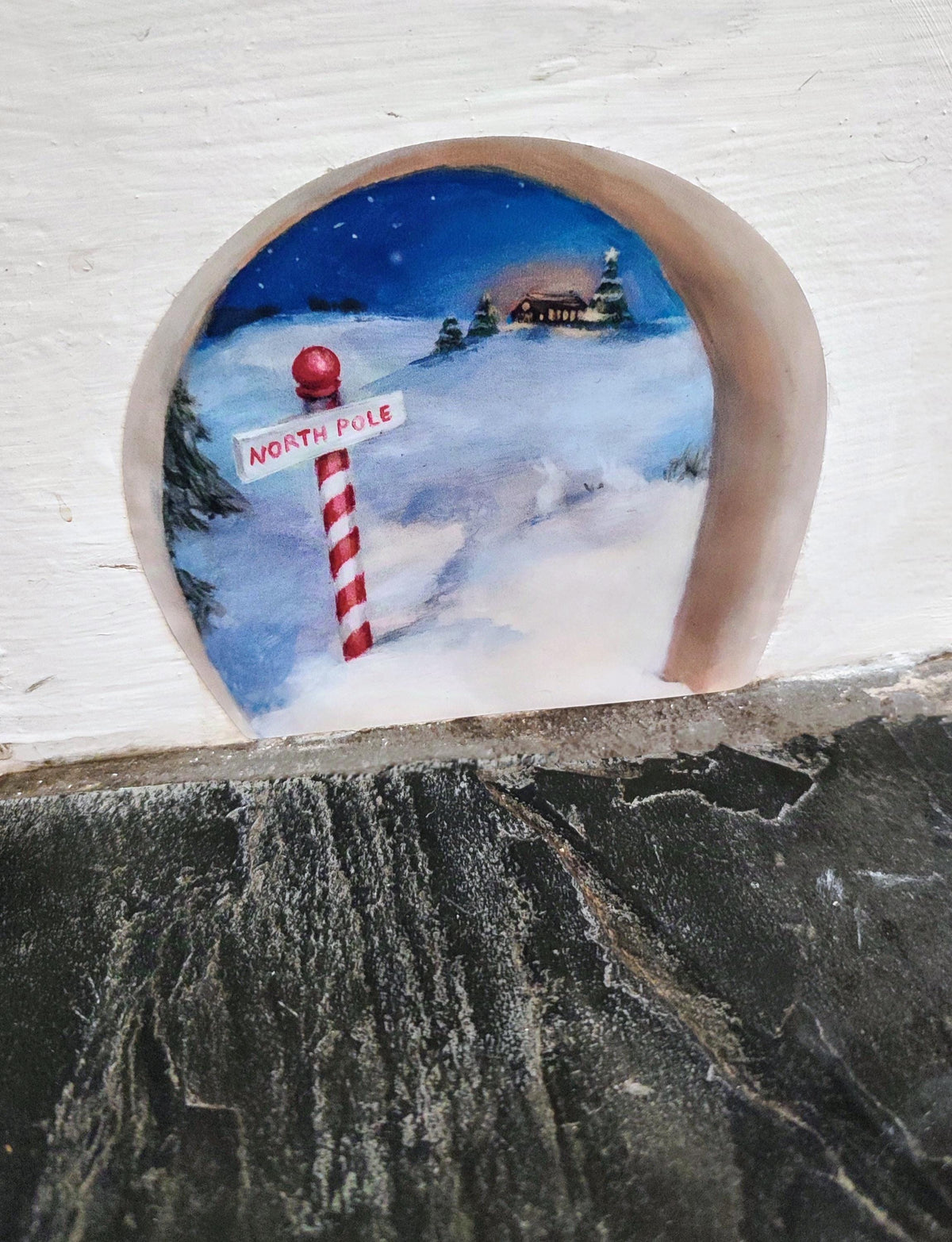 Door to the North Pole! Mouse hole wall decal
