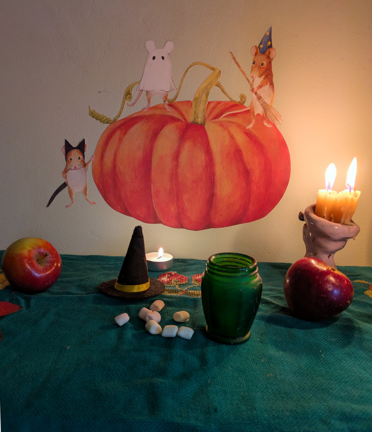 Halloween decal set with pumpkin and spooky mice